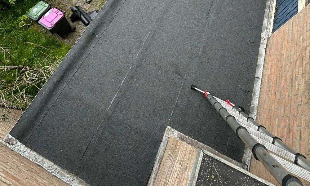 Plat dak geplaatst door dakdekker in Werkendam Plat dak geplaatst door dakdekker in Werkendam